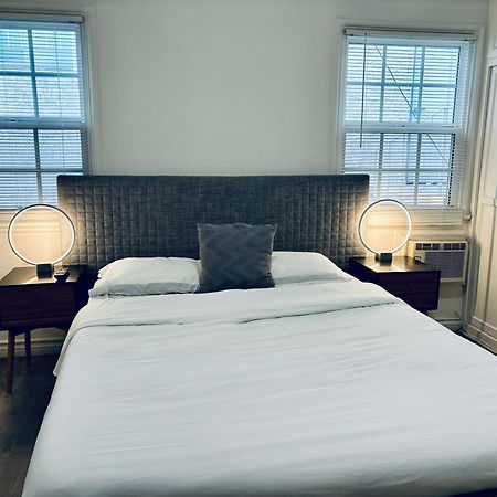 Modern, 1 Bed Condo, Downtown Century City Los Angeles Exteriör bild
